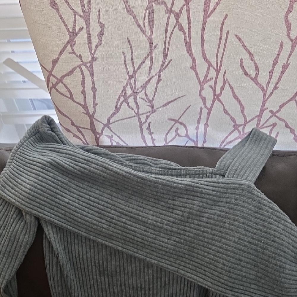 Maurices Off-the-Shoulder Ribbed Sweater - Gray
